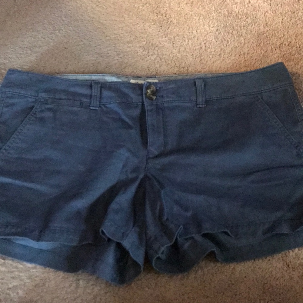 Grayish-blue American eagle shorts.